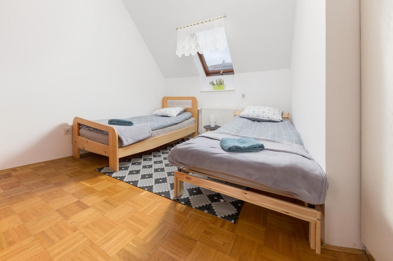 Apartma Lea Slovenj Gradec Exteriör bild