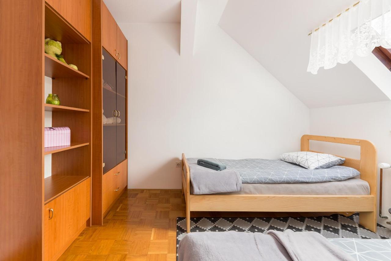 Apartma Lea Slovenj Gradec Exteriör bild