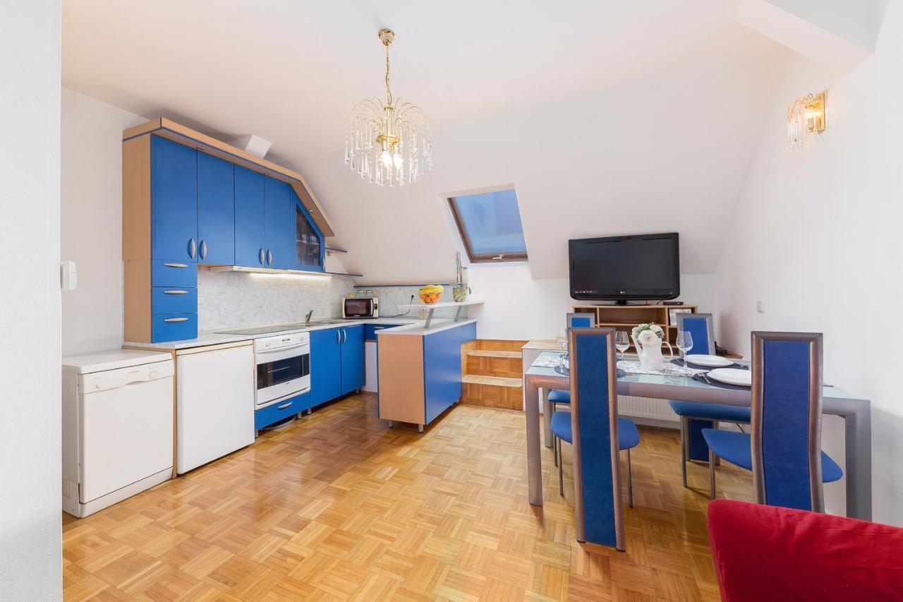 Apartma Lea Slovenj Gradec Exteriör bild
